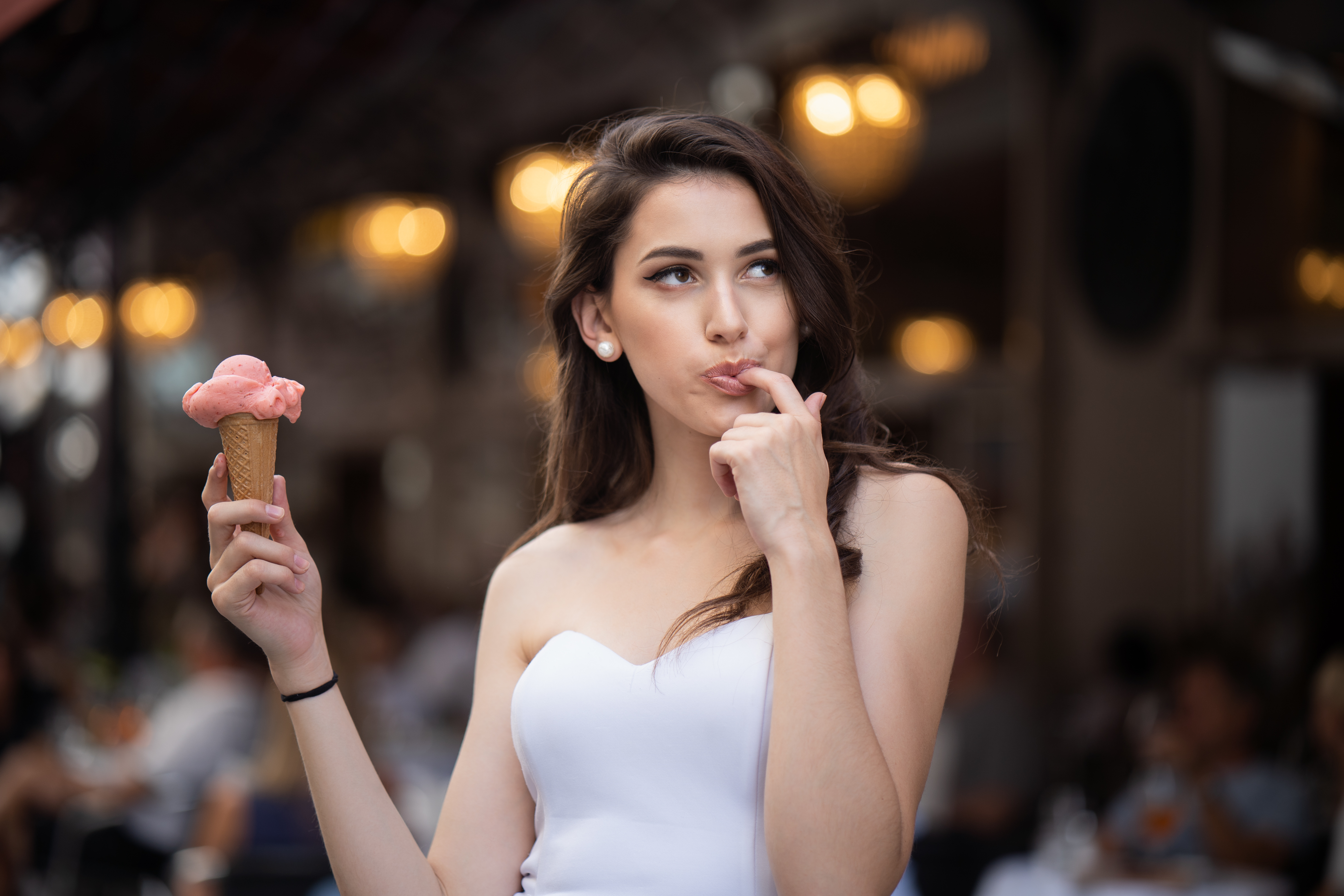 Эротическое шоу красотки Angelina Ash - Ice Cream
