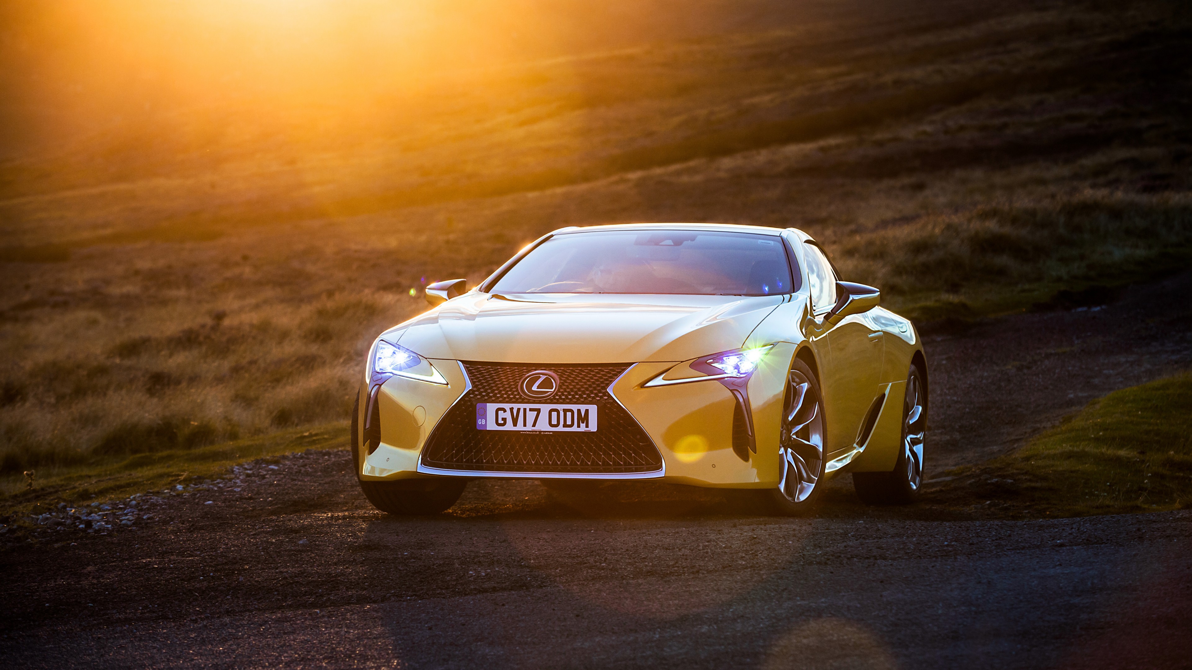 Lexus lc500 White HD