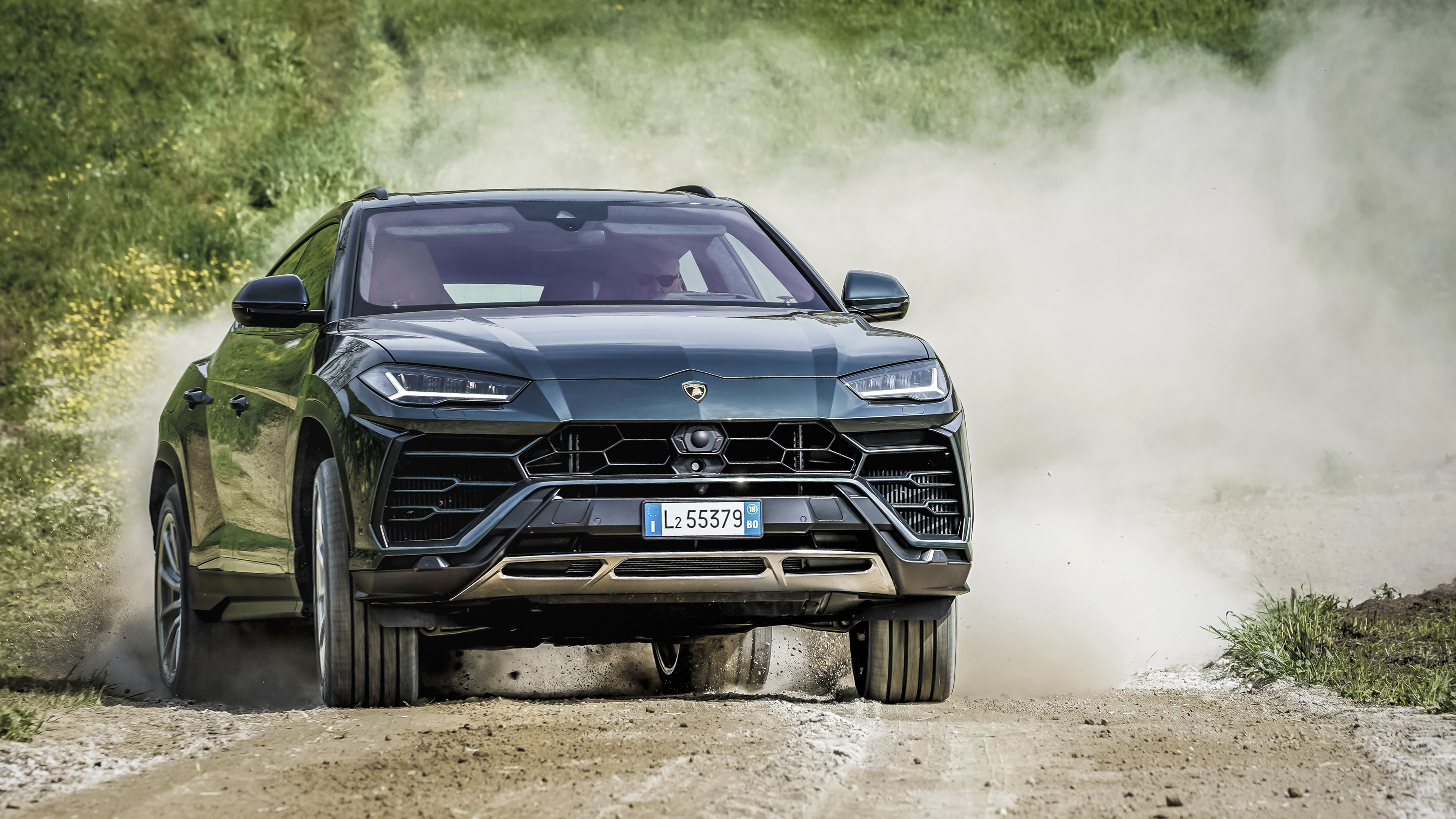 lamborghini urus 2018