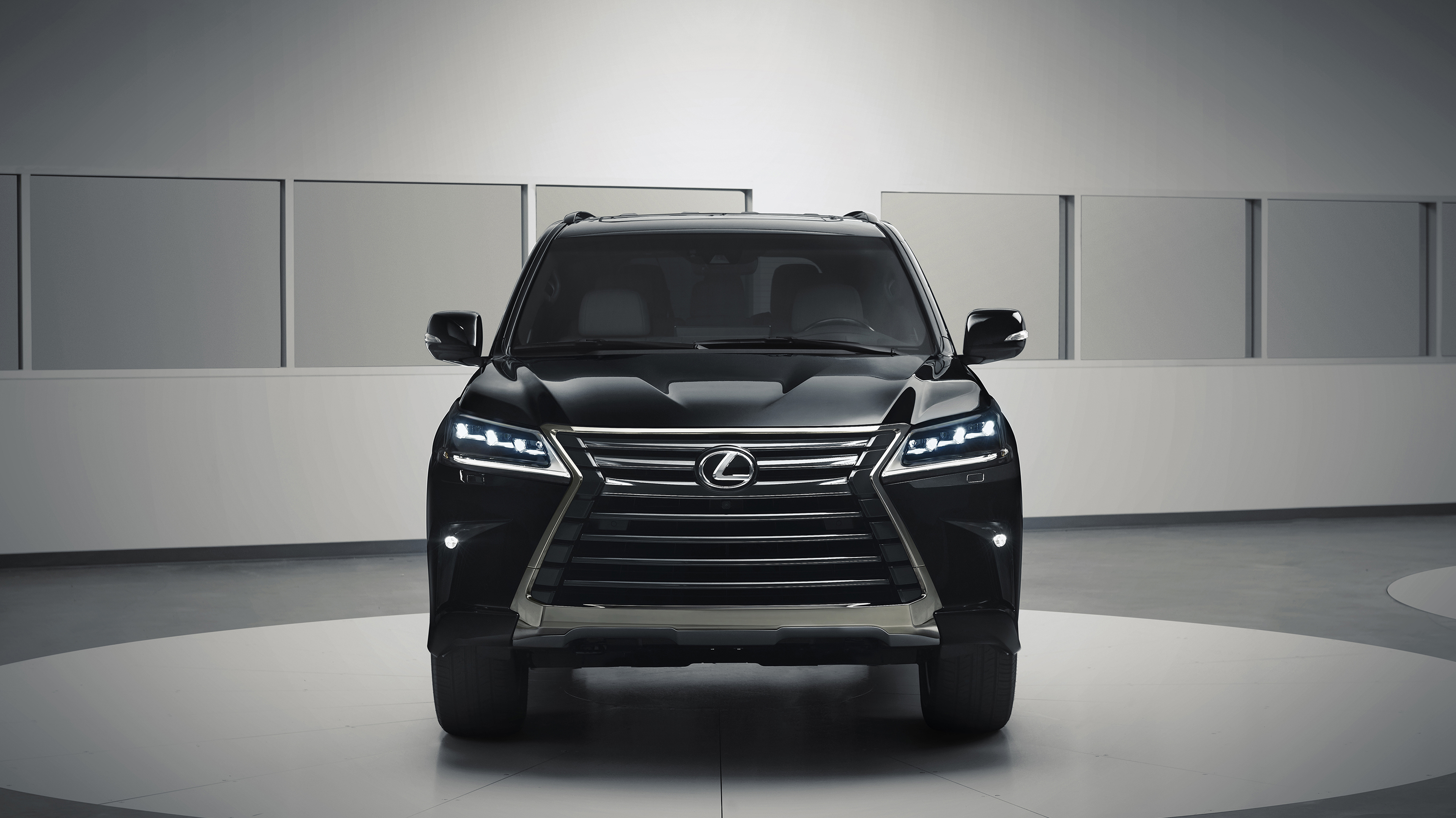 Lexus LX 570 РѕР±РѕРё