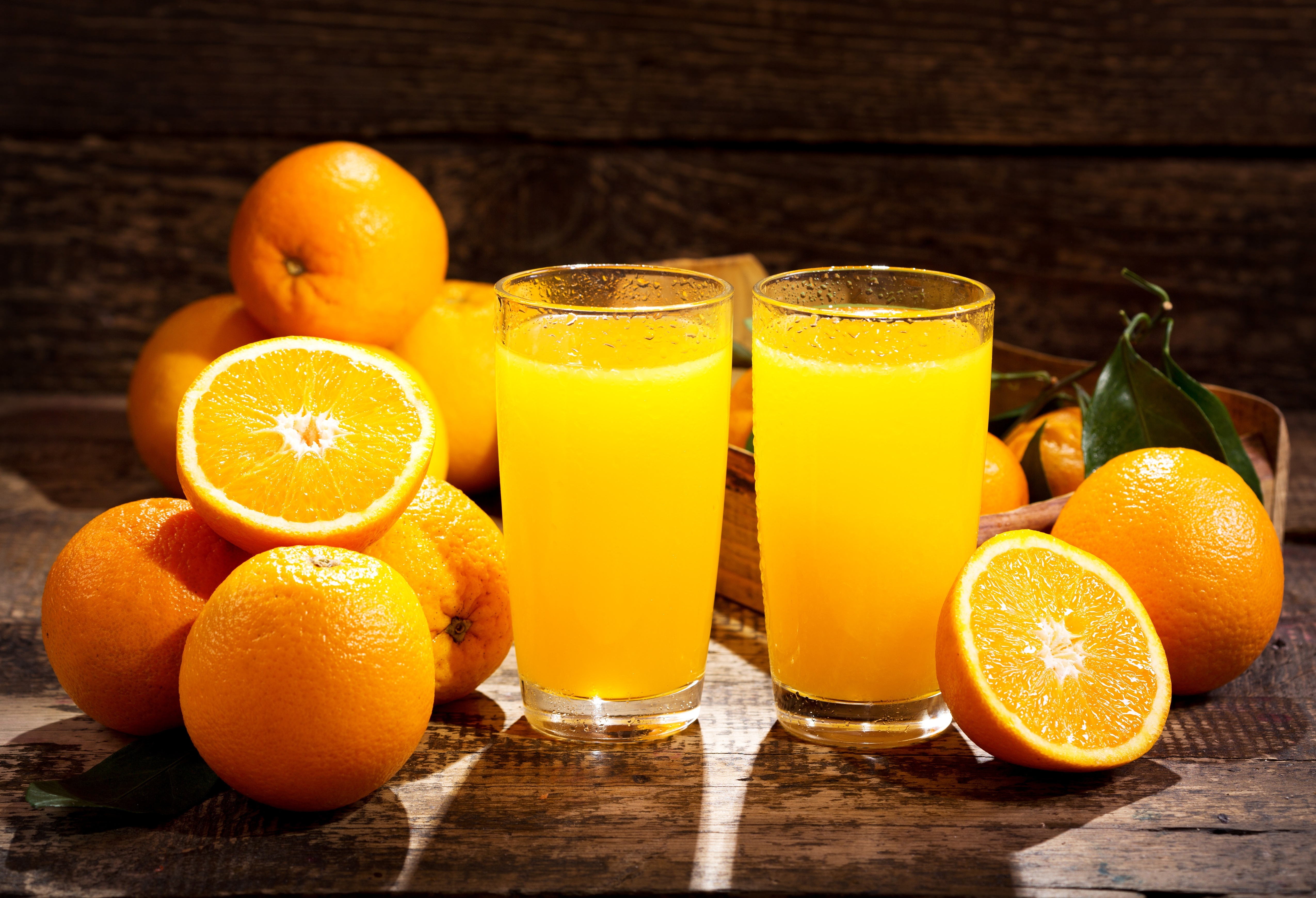 Как приготовить апельсиновый сок. Свежевыжатый сок апельсин. Оранж Джус лимонад. Сок Fresh Juice апельсин. Фреш апельсиновый 200 мл.