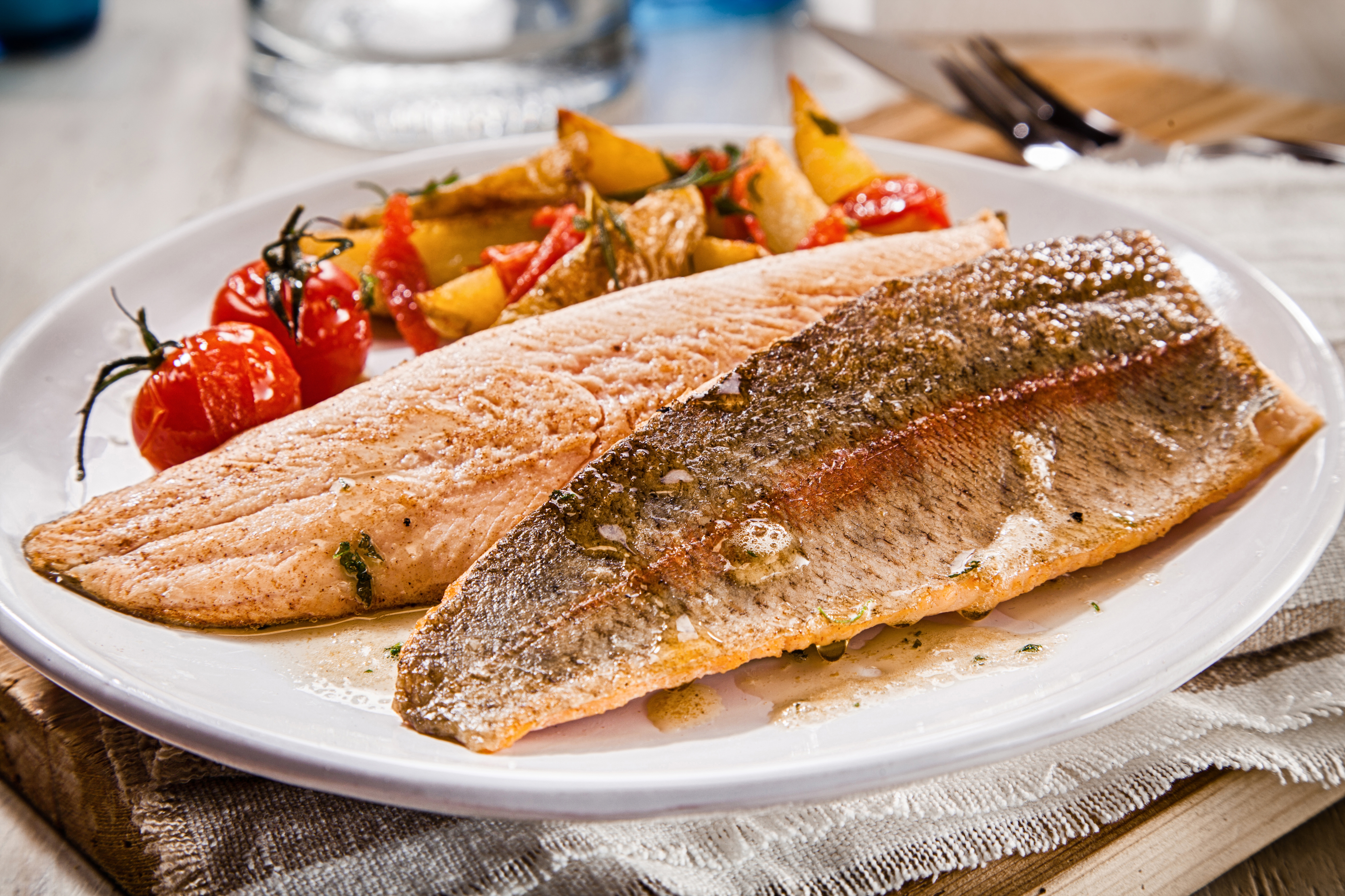 Приготовить морскую рыбу вкусно. Филе Барамунди. Рыбные блюда. Красивые рыбные блюда. Блюдо "рыба".