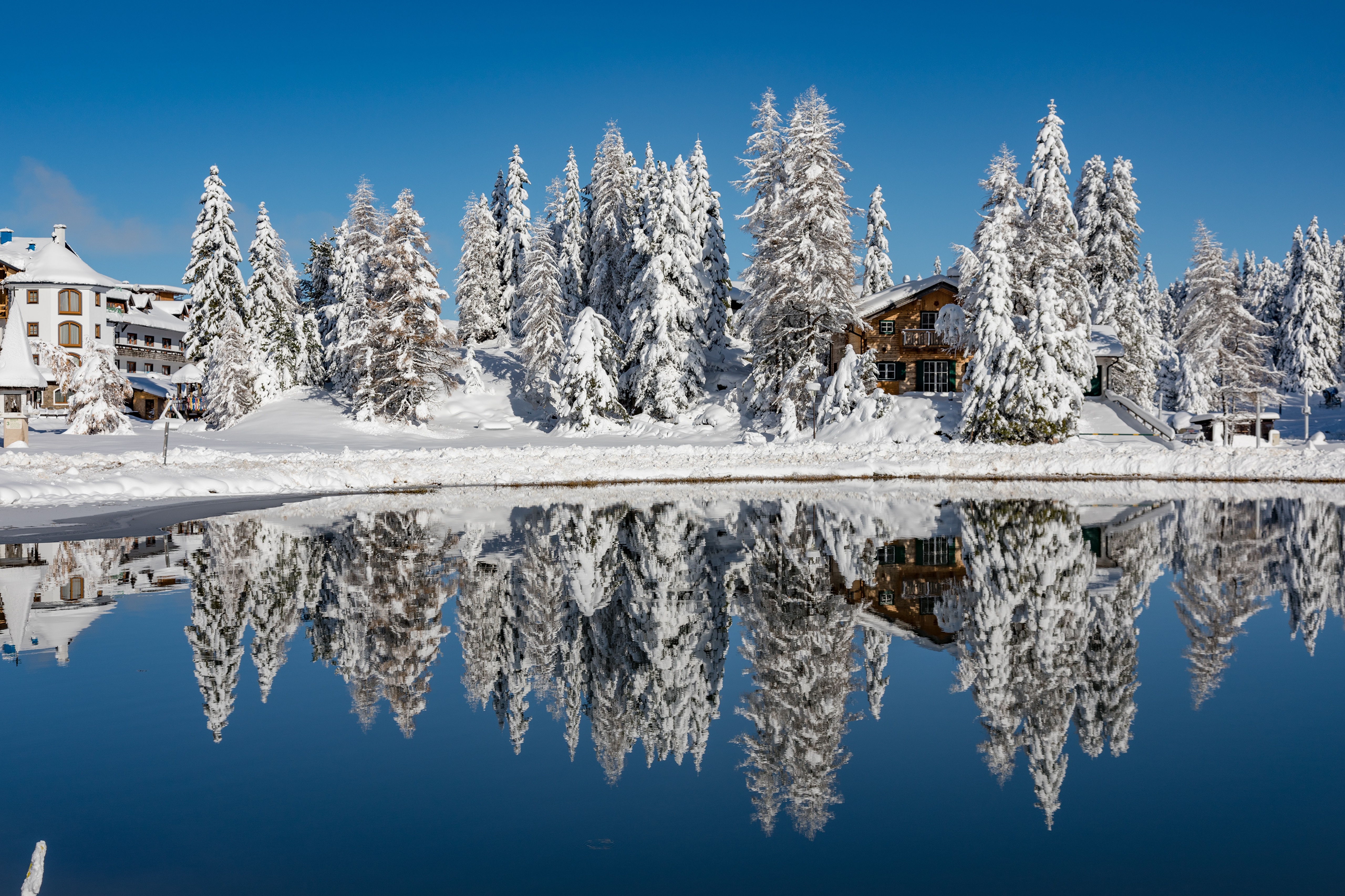 Австрия озеро ванзензиа зимой