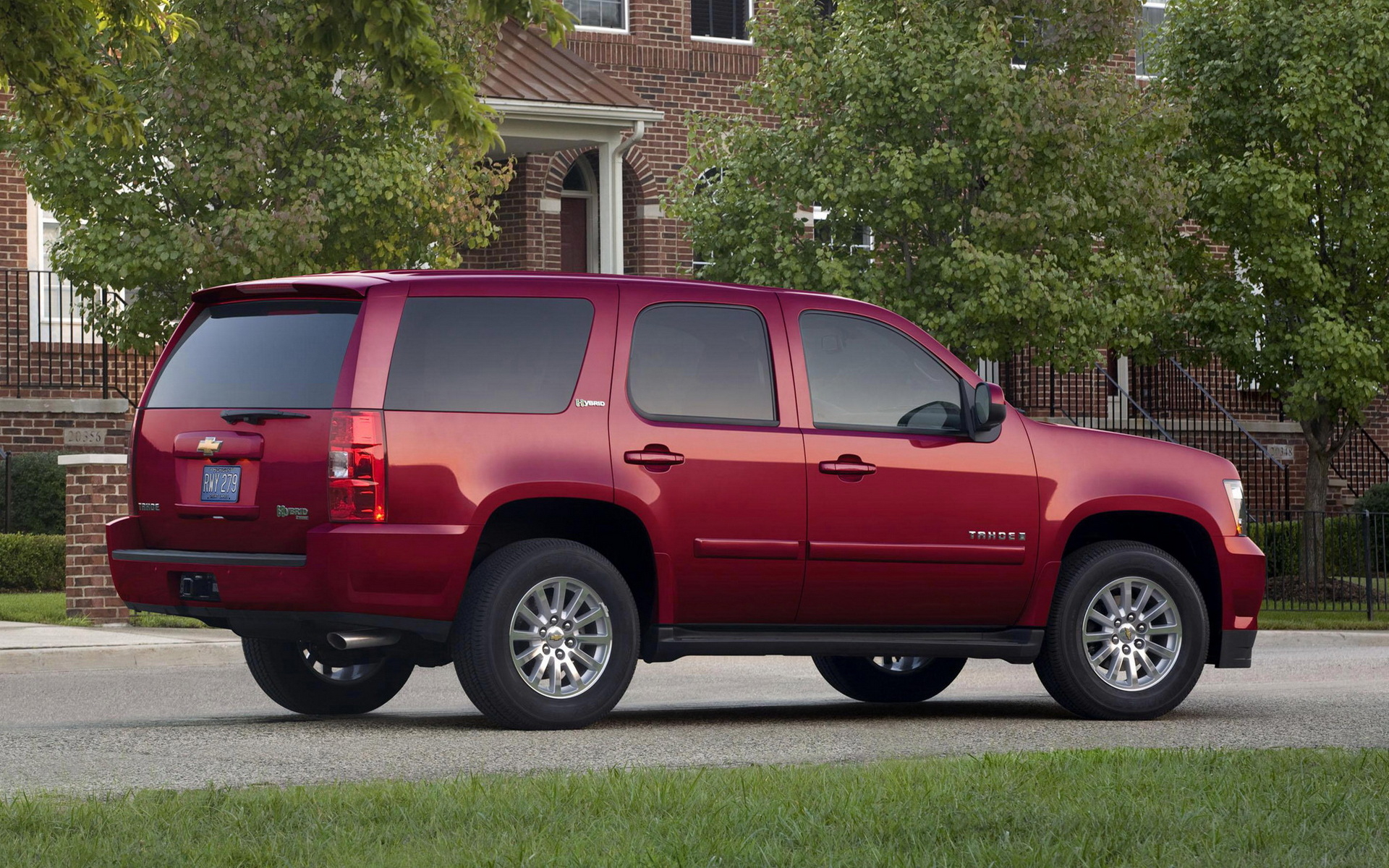 Внедорожник Chevrolet Tahoe 2009