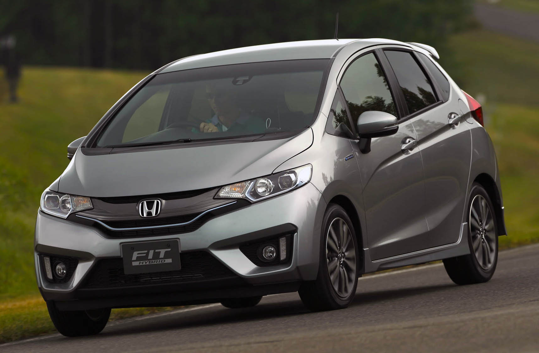 Машина Honda Jazz 2015