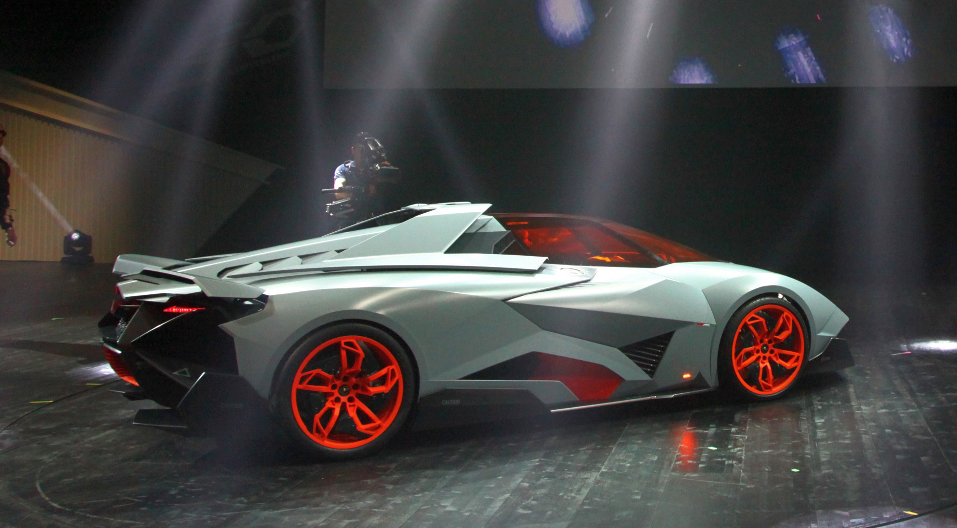 Машина Lamborghini Egoista