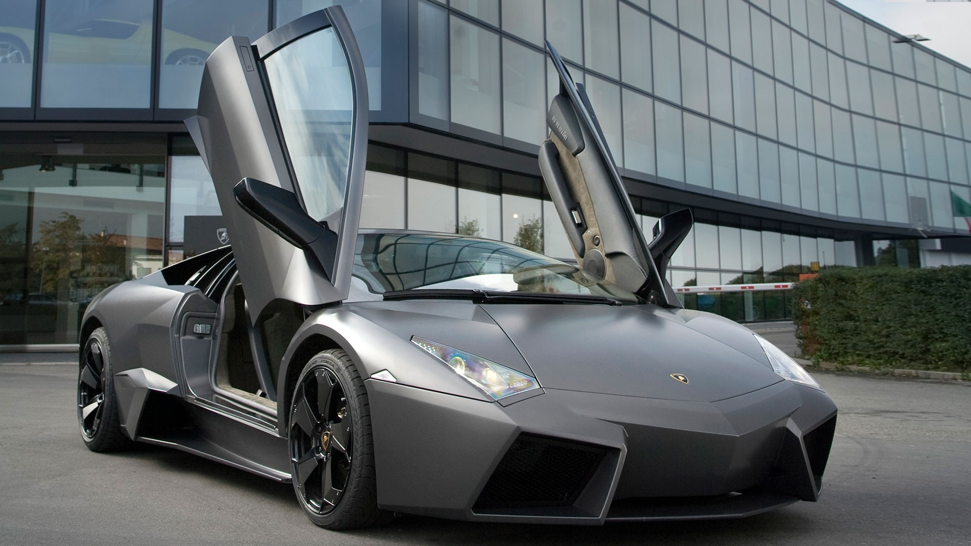 Lamborghini Reventon Wallpaper