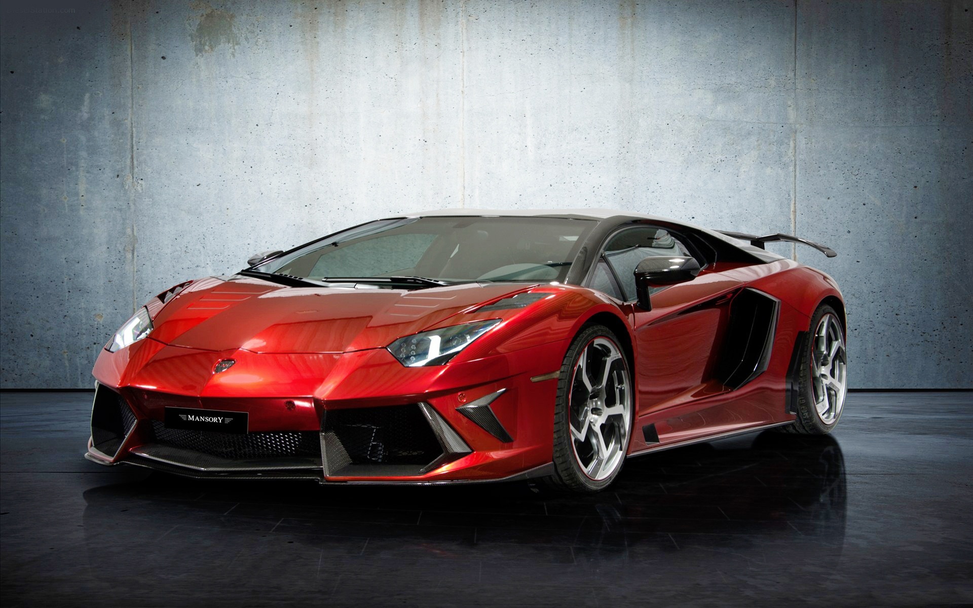 Lamborghini Aventador lp700 красный