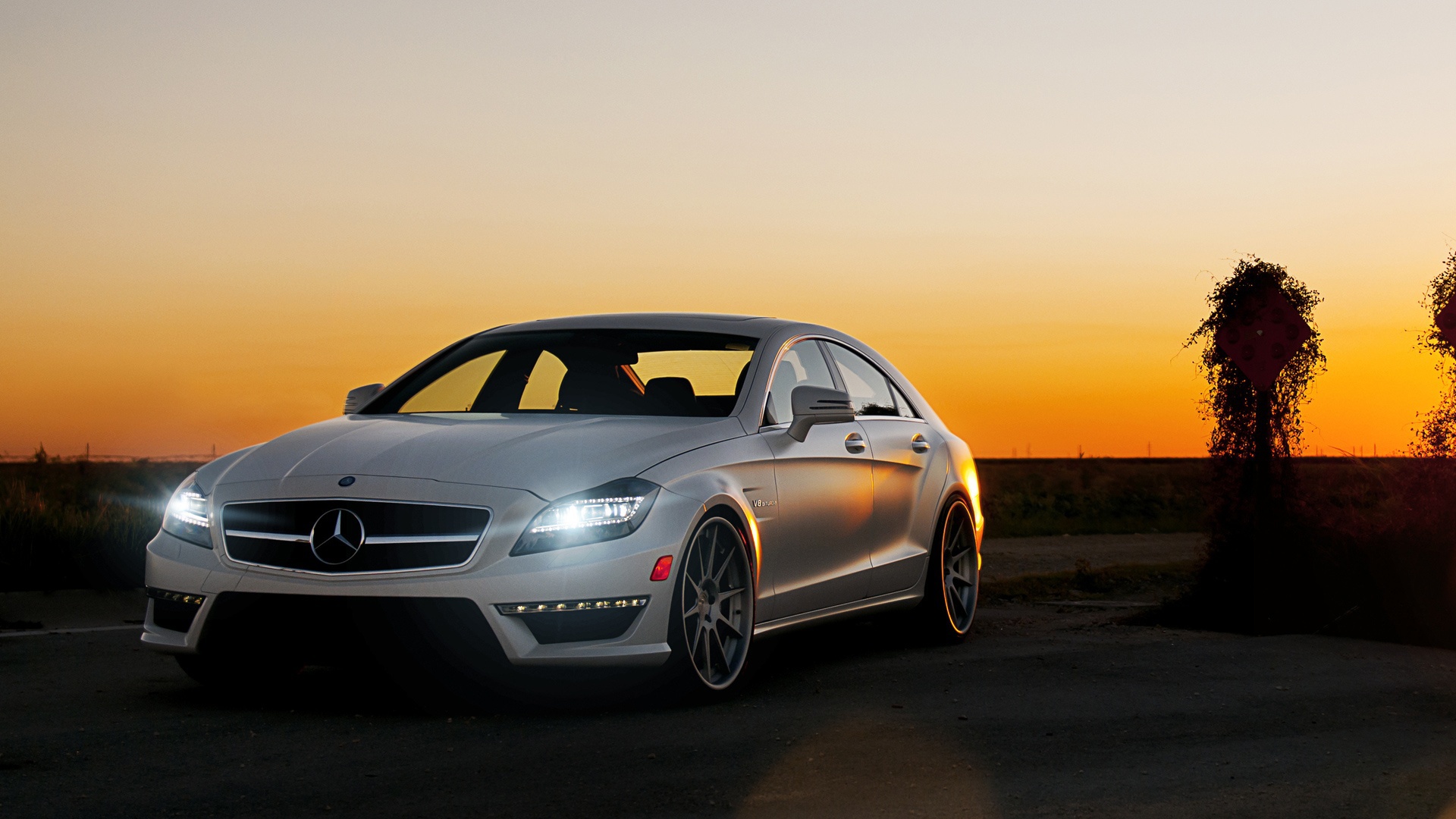 Mercedes cls 63 рисунок