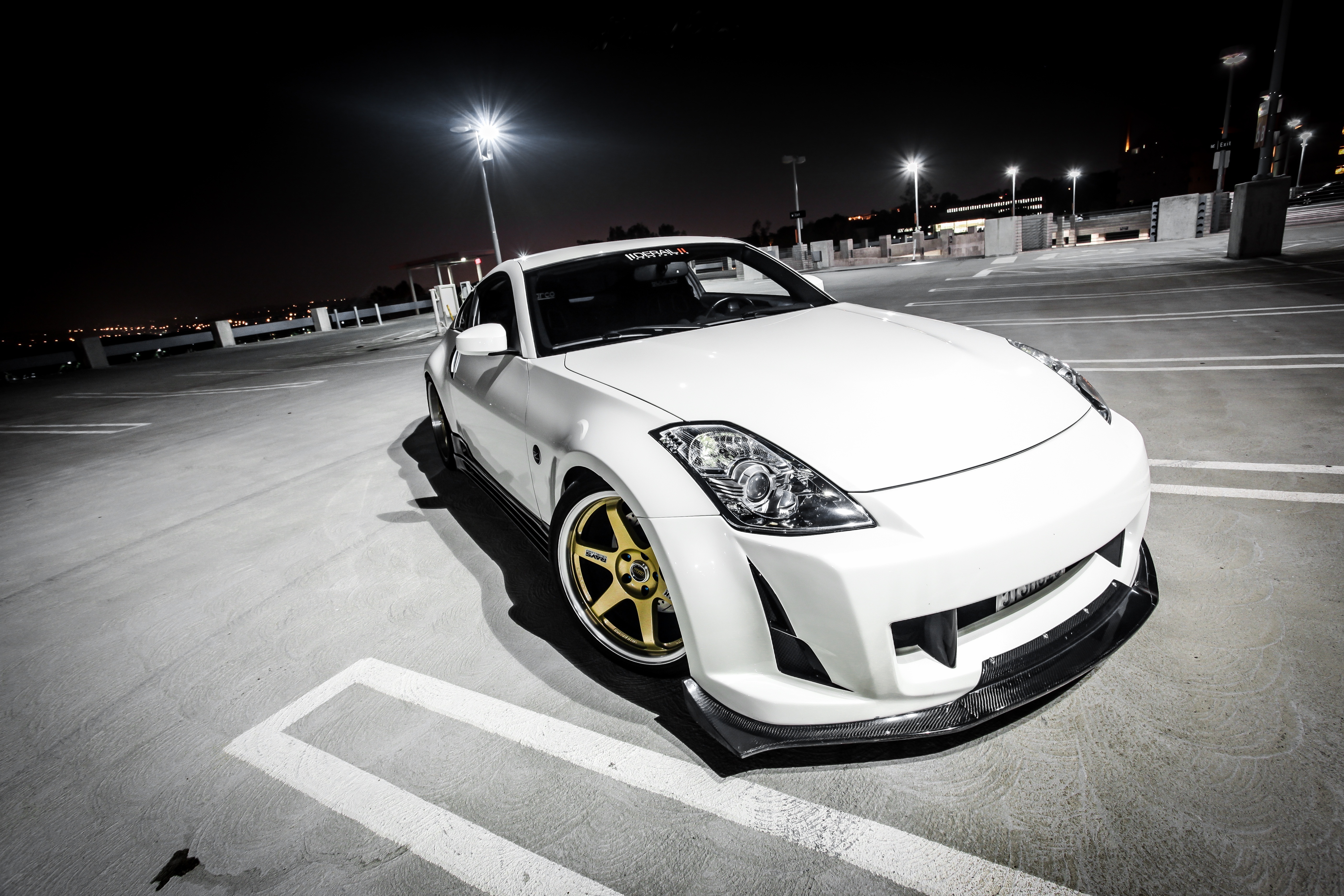 Машины на аву. Nissan 350z White. Ниссан 350z белый. Тюнингованный Nissan 350z. Nissan 350z White Wheels.