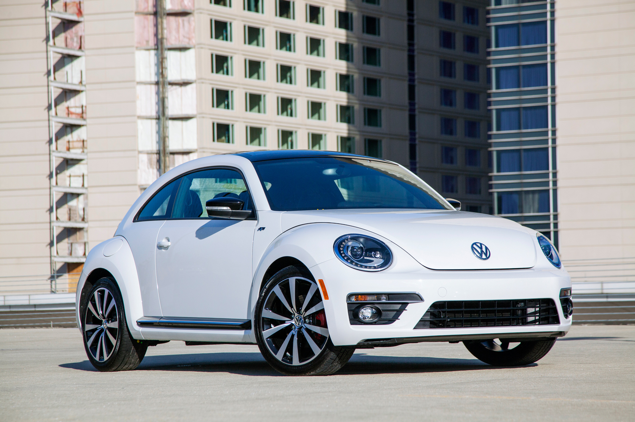 volkswagen beetle r-line