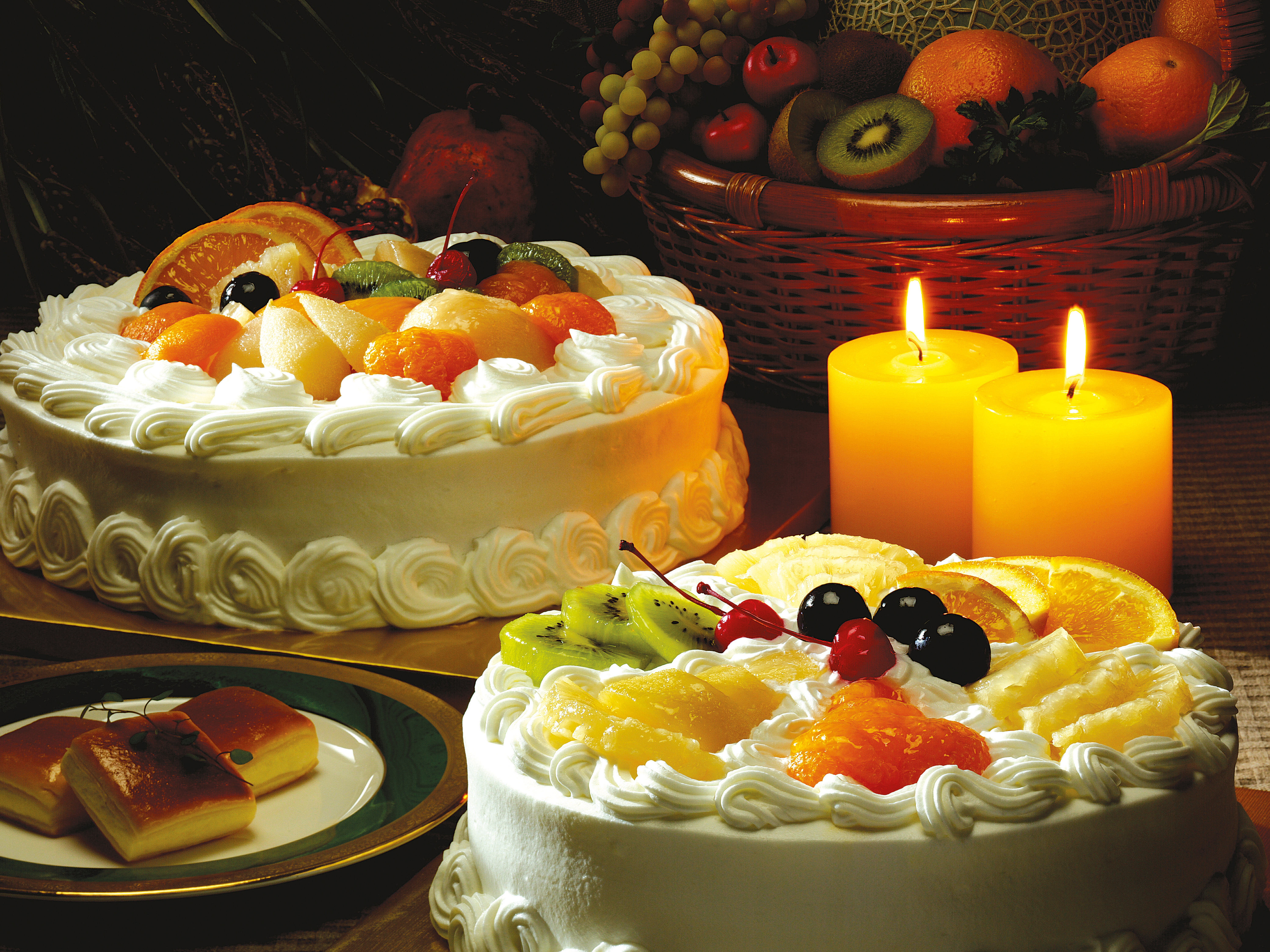 Fresh cakes. Праздничный торт. Красивые торты. Красивые тортики на день рождения. Тортик с днем рождения.