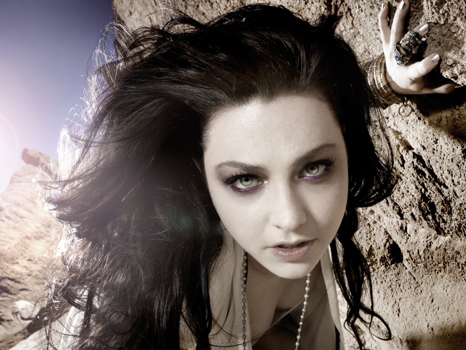 Evanescence солистка. Amy Lee. Эми ли эванесенс. Amy Lee 2021.