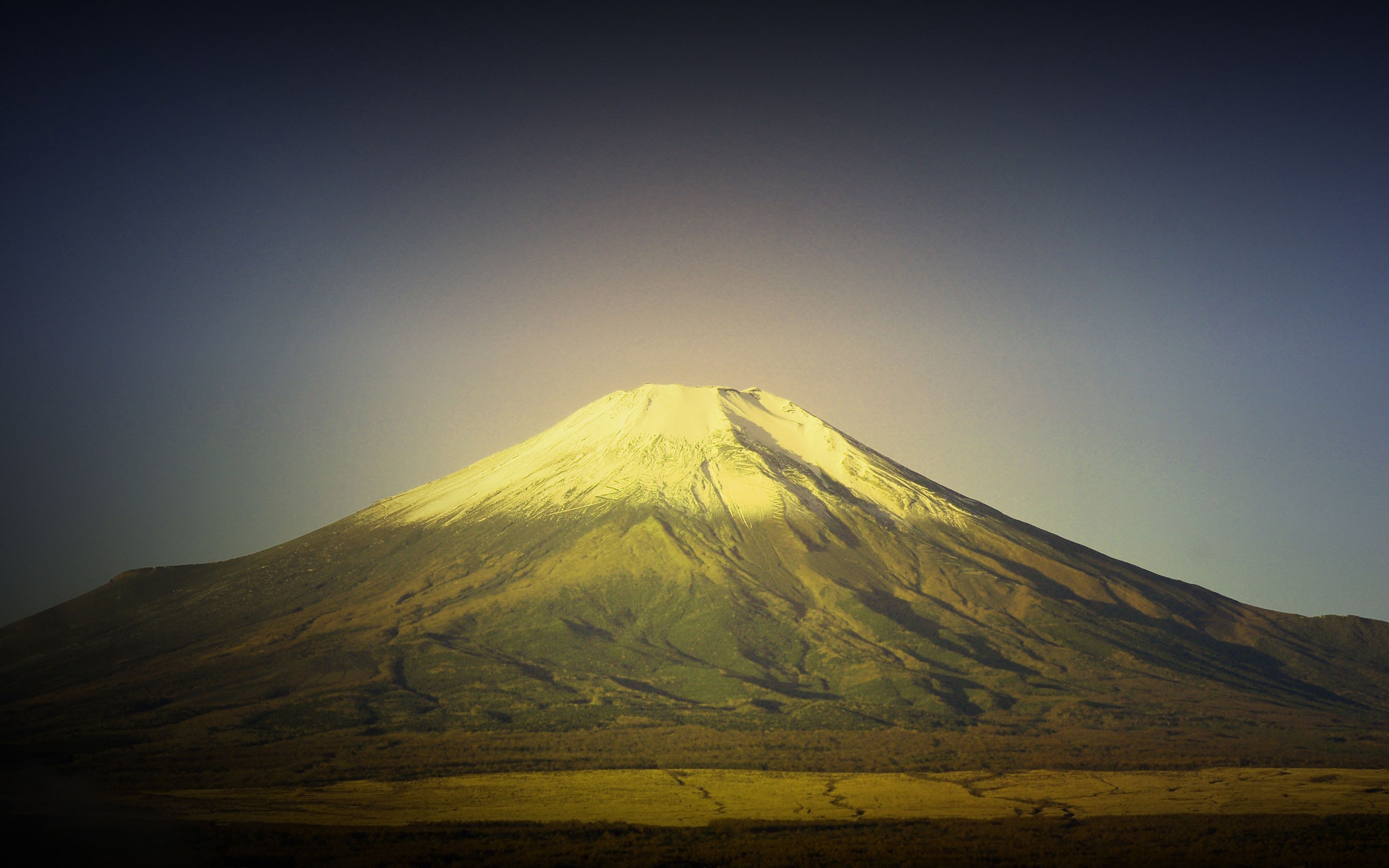Вершина Африки вулкан гора Килиманджаро
